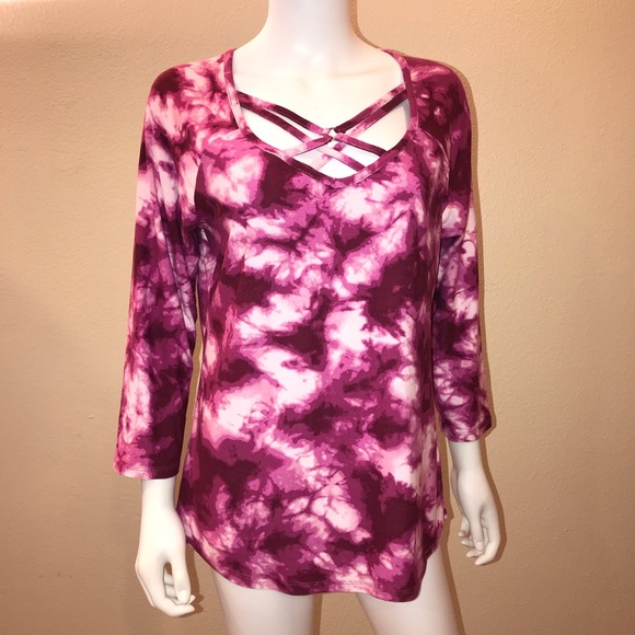 No Boundaries Tops - No Boundaries Tie Dye Long Sleeve Tee Fuchsia